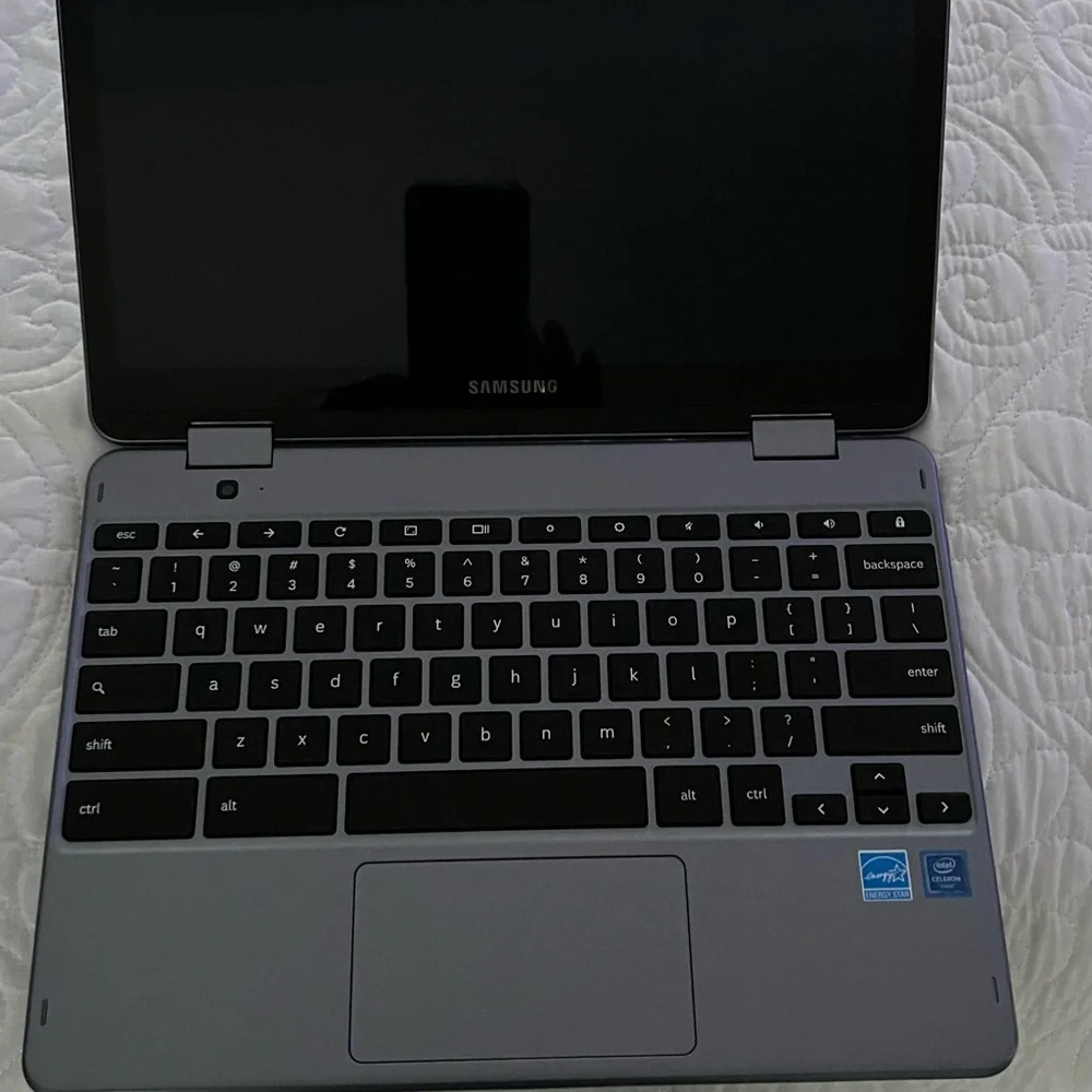 Samsung experience cutting